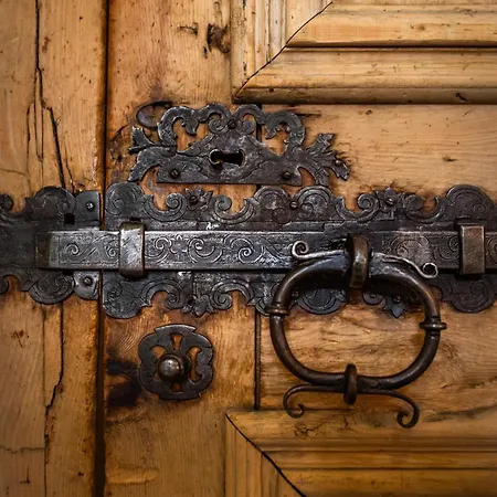 Hotel Historic Crusch Alva